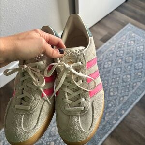 Adidas Women's Beige and Pink Sneakers